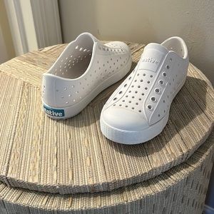 White Natives size 13